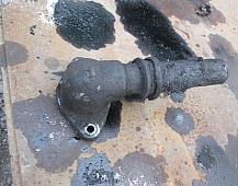 Маслозаливная горловина