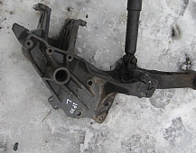 Кронштейн подвески кабины передний