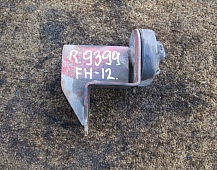 кронштейн радиатора