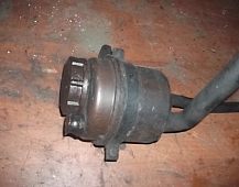 Бачек ГУРа  кронштейны