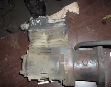 3735 компрессор 2-х цилиндровый 5010295545 7485003210 с кронштейном 5010284146 Renault Magnum Premium Maxter Kerax