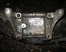 0617 кронштейн ТНВД 1100524 DSC907 SCANIA3