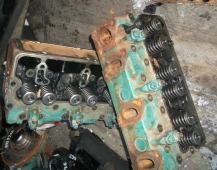 8675  головка блока 3978063, 8113587 D6B VOLVO FL6 вольво
