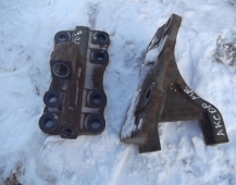 3616 кронштейн V образной тяги А9413250309 Mercedes  Axore