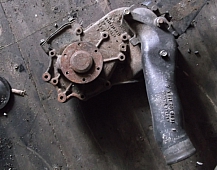 10223 помпа (водяной насос) 5412010201 корпус термостата 5412010431  Mercedes OM501 Мерседес