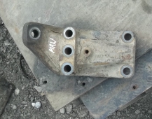 9039 кронштейн опоры двигателя 81415060121 81415060122 MAN F2000