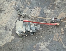 9067 кран уровня пола 4410500110 DAF RVI MAN