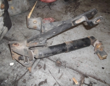 4825 Амортизатор кабины передний и кронштейн 5010460115  Renault Magnum