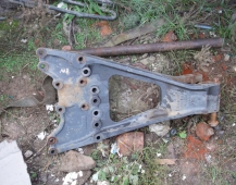 6293 кронштейн V-образный реактивной тяги 9423252409  Mercedes Actros мерседес актрос