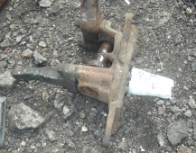 9363  29915 Цапфа поворотный кулак левый под дисковые тормоза 5010251701 рено магнум