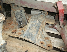 8024 кронштейн задней полурессоры 571881F STERLING