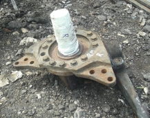 9362 цапфа кулак поворотный под дисковый тормоз правый RENO