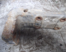 4606 Кронштейн опоры КПП 1404300, 1395930 Scania скания