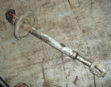 8136  рулевой карданчик вал