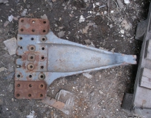 7680 Кронштейн реактивной тяги 7680 Кронштейн реактивной тяги 1077923  Volvo вольво