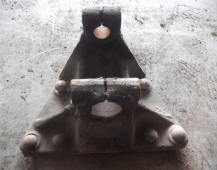 4682 кронштейн рессоры передней 1325808 Scania