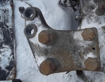 3605 кронштейн коробки А9402423205-  001 А9402423305  Mercedes  Axore