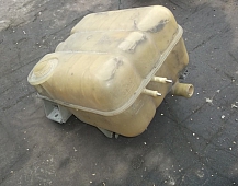 9445 Volvo расширительный бачёк