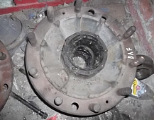 3980 ступица передняя  барабанные тормоза 1347410 1361198 DAF Даф