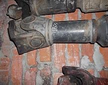 4100 карданный вал 4 отв. длина 1800 MAN DAF VOLVO IVECO RENAULT Mercedes ман, даф, рено, вольво, ивеко, мерседес