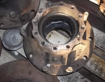 4031 ступица задняя  7179925 7179927 7181755 7178974 барабанные тормоза на 12 болтовIVECO  Eurotech Ивеко