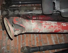 4096 карданный вал 12 отв. длина 1640 с подвесным подшипником VOLVO RENAULT рено вольво