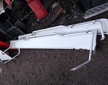 6491 спойлер боковой левый 5000936422 правый 5010309704 с ручками л 5010227523 пр 5010227524 Renault Magnum