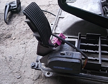 7648 Педаль газа электронная 6 контактов 81259706100  MAN TGA  ман