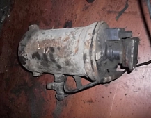 3189 корпус кронштейн топливного фильтра volvo F12 TD122