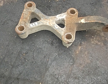 4547 Кронштейн заднего амортизатора левый 1377419 Scania 4 Скания