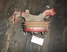 10272  MAN опора вискомуфты