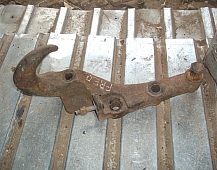 7812 Крюк буксировочный правый A15-17966-001 FREIGHTLINER фредлайнер