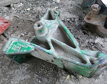 4679 кронштейн переднего бампера левый нижний 1404477 Scania 4-Serie скания