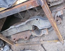 8066 кронштейн пневмоподвески задний