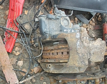 8495  ступица суппорт дисковый тормоз задняя правая IVECO