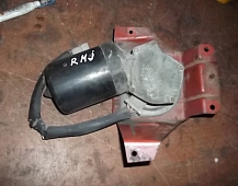 4131 BOSCH Двигатель стеклоочистителя 0390447051 Renault Major Рено Мажор