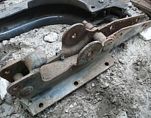 8030 кронштейн подвески кабины передний