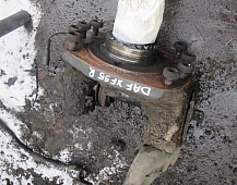 20939 цапфа кулак поворотный правый барабанные тормоза 1347422 DAF95XF