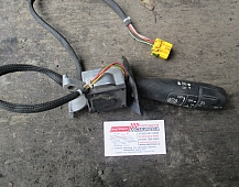 21019 переключатель подрулевой правый 1659628 1892968 DAF105XF