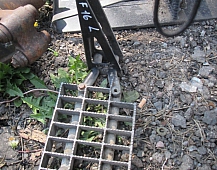 21422 подножка левая нижняя к бамперу 1610893 1621425 1621426 8151346 1610896 VOLVO F16