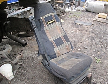 21307 сиденье пассажирское пневмо 1327470 DAF95XF