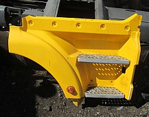 21267 подножка крыло правая  81615100706 81615100826 MAN TGA