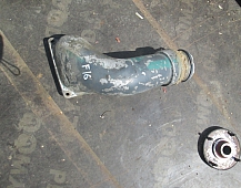 21571 патрубок помпы  VOLVO F16