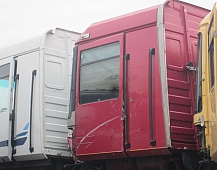 25501 21884 Кабина RENAULT MAGNUM рено магнум первой комплектации 1999 год