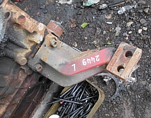 22449   24460 99488747  кронштейн подвески двигателя левый передний 99488747 CURSOR8 курсор 8 IVECO STRALIS F2BE0681A