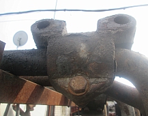 22191 RENAULT MAGNUM AE440 5010060741 кронштейн переднего стабилизатора центр