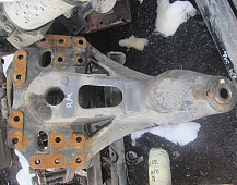 22202 RENAULT MAGNUM AE440 5010532823 кронштейн задней полурессоры к раме