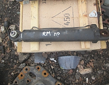 22250 5010228866 гидроцилиндр подъёма кабины правый 3 отверстия RENAULT MAGNUM AE440