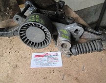 23263 ролик натяжитель ремня ГРМ Mercedes-Benz Мерседес 5412001070 Кронштейн генератора 5411550535