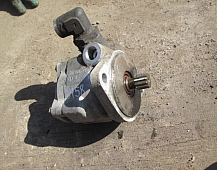 23458 7686955174 0014224 5010557813 85501198 Насос гидроусилителя ZF  Renault magnum